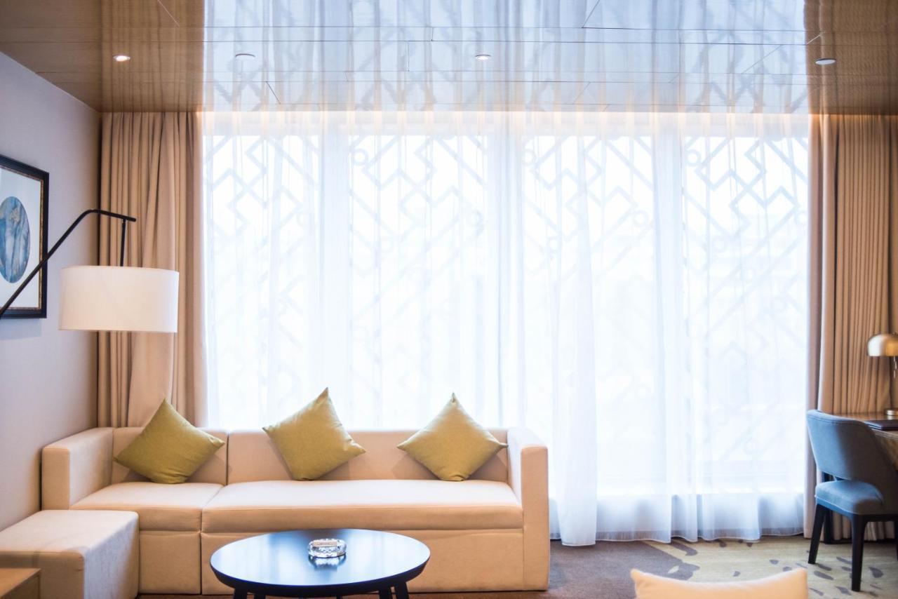 Leshan Ramada Hotel Exterior photo