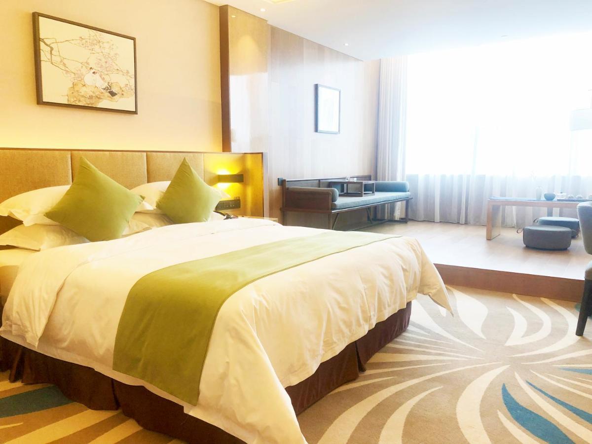 Leshan Ramada Hotel Exterior photo