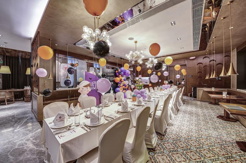 Leshan Ramada Hotel Exterior photo