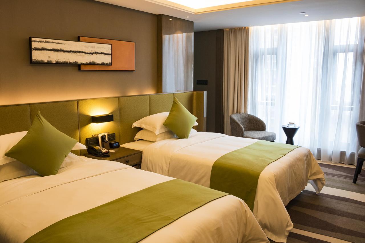Leshan Ramada Hotel Exterior photo