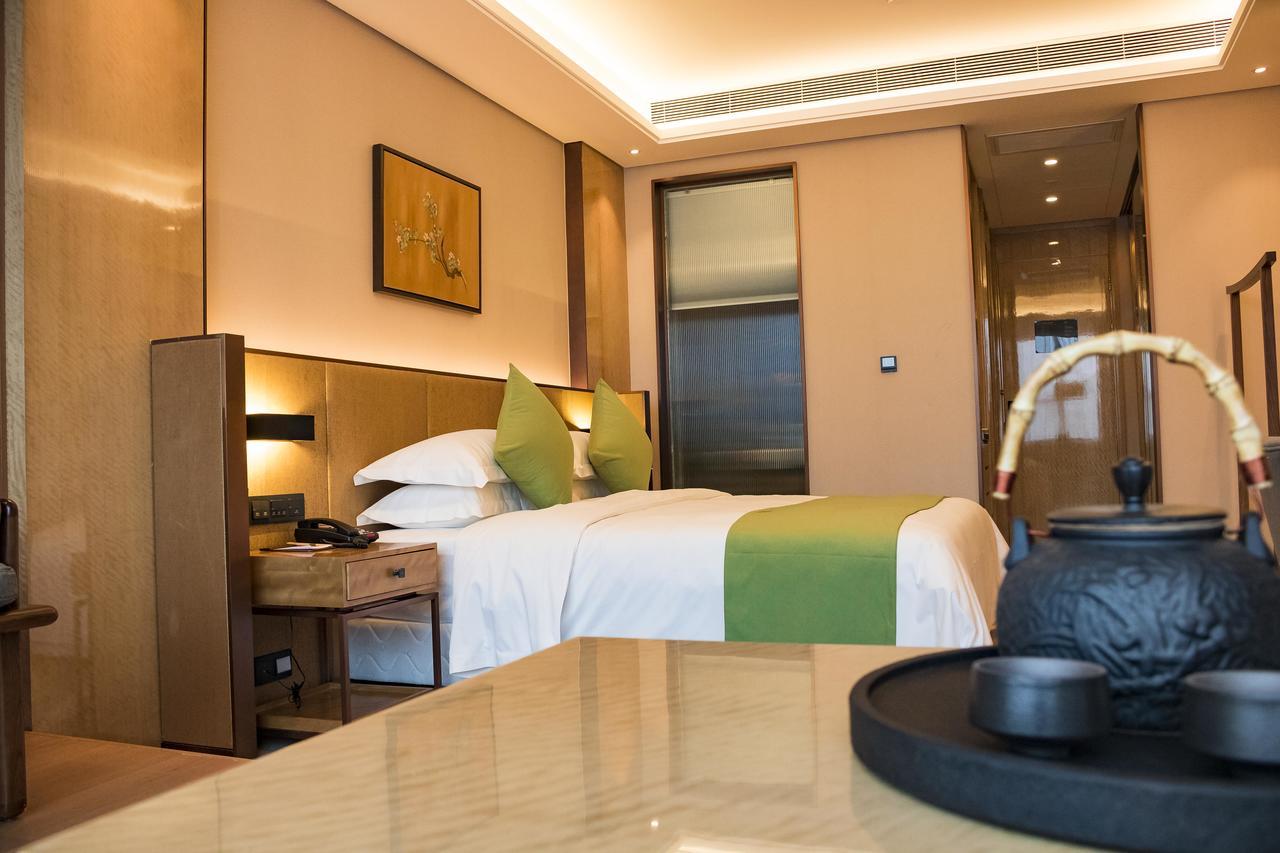 Leshan Ramada Hotel Exterior photo
